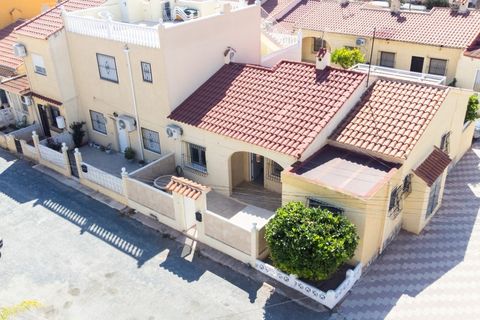 Reihenhaus in La Marina, Alicante - Foto 2